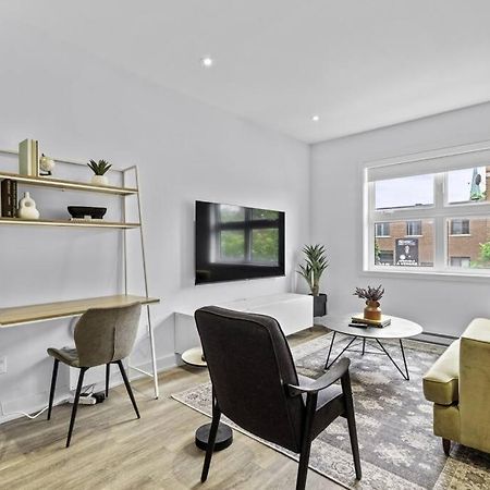 Stylish 2 Bedroom Haven By Jean Talon Market Монреаль Екстер'єр фото
